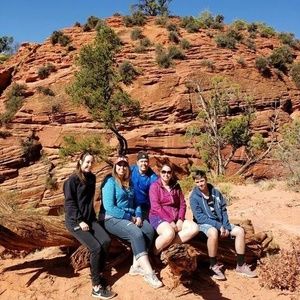 Meet your Posher, Marti